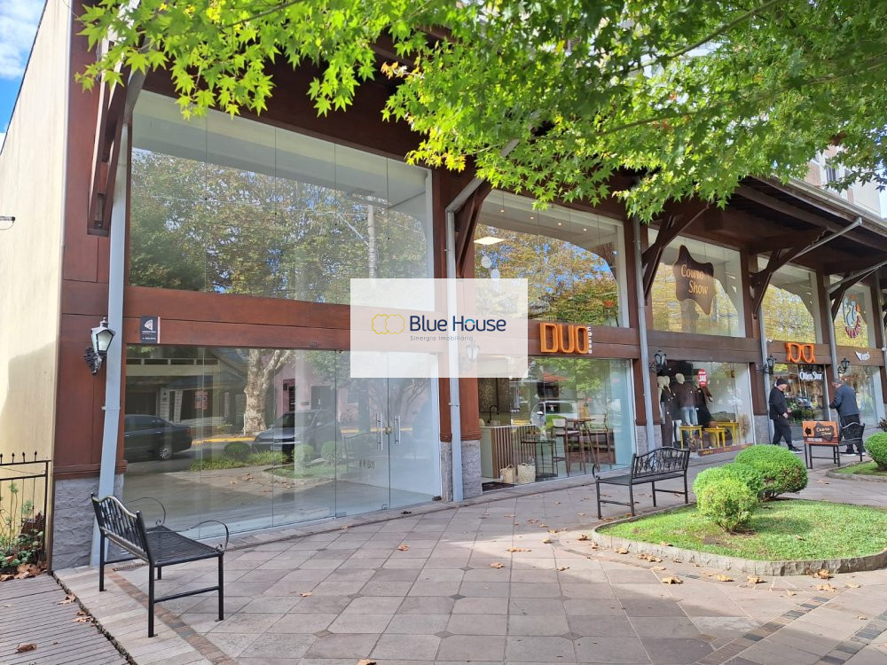 Ponto comercial para alugar  no Centro - Canela, RS. Imóveis